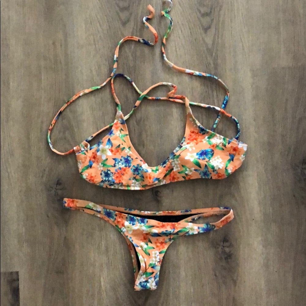 Tropical bikini